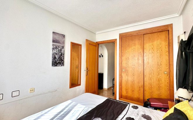 Herverkoop - Bungalow -
Torrevieja - El Limonar