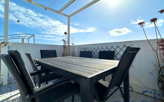 Herverkoop - Bungalow -
Torrevieja - El Limonar