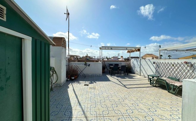 Herverkoop - Bungalow -
Torrevieja - El Limonar