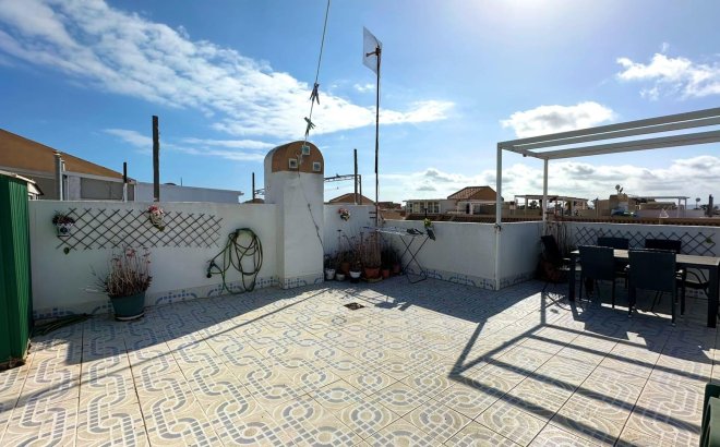 Herverkoop - Bungalow -
Torrevieja - El Limonar
