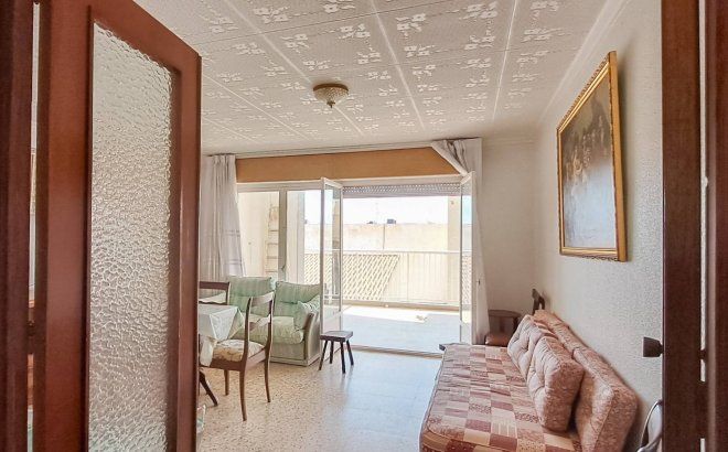 Resale - Penthouse -
Torrevieja - Playa De Los Naufragos