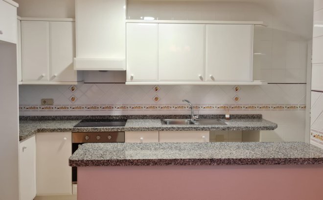 Resale - Bungalow -
Villamartin - Costa Blanca