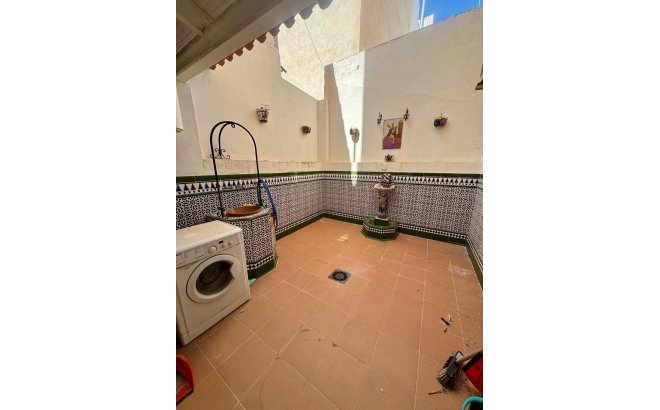 Herverkoop - Appartement -
Torrevieja - Centro