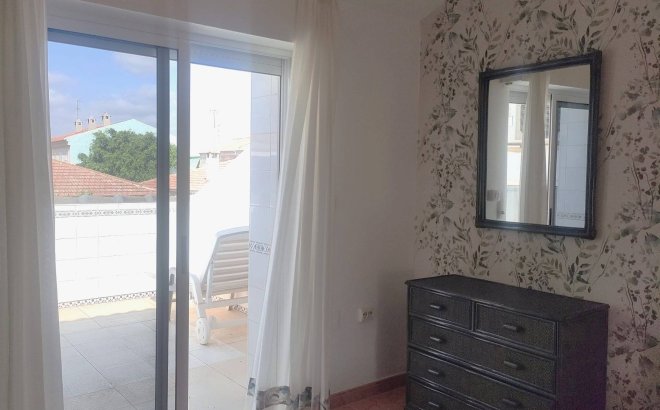 Resale - Town House -
Pilar de la Horadada - Torre De La Horadada