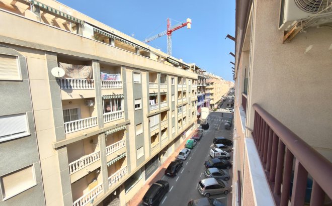 Resale - Apartment -
Torrevieja - PARQUE DE LAS NACIONES