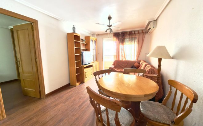 Resale - Apartment -
Torrevieja - PARQUE DE LAS NACIONES