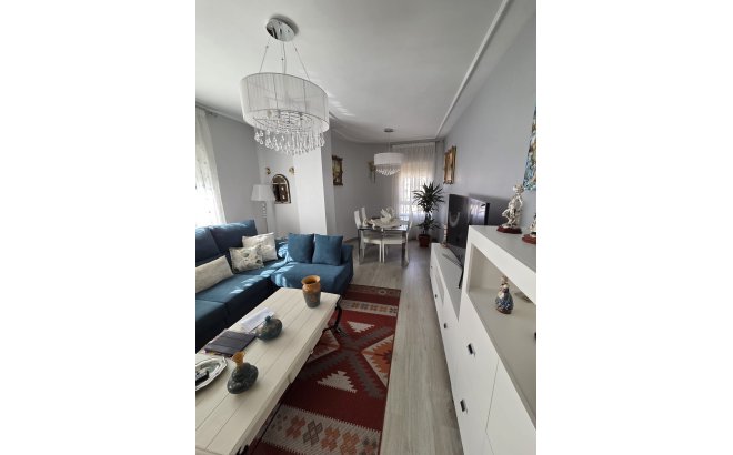 Resale - Apartment -
Torrevieja - Costa Blanca