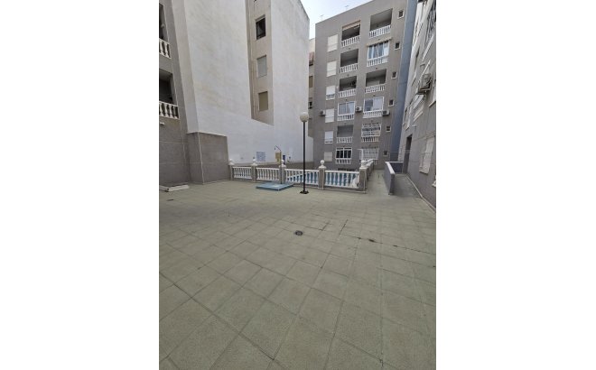 Herverkoop - Penthouse -
Torrevieja - Costa Blanca