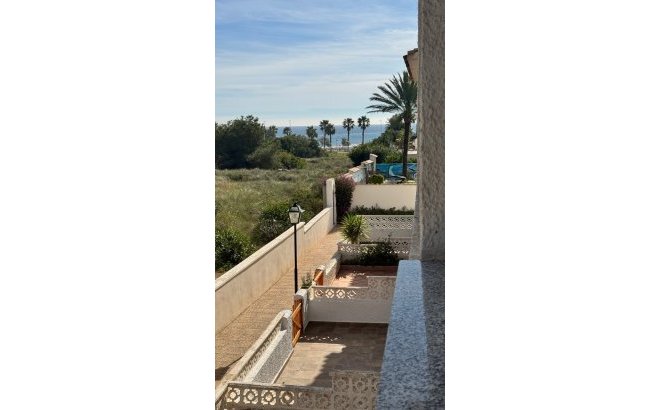 Resale - Town House -
Orihuela Costa - Costa Blanca