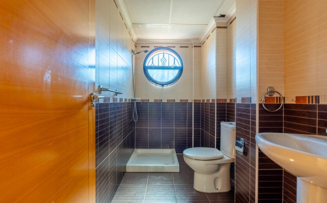 Resale - Villa -
Orihuela Costa - Costa Blanca