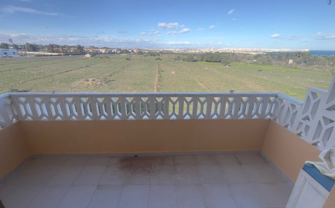 Revente - Appartement -
Torrevieja - Costa Blanca