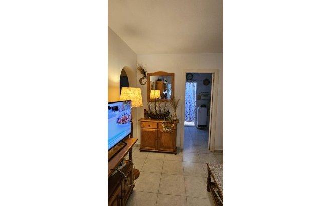 Resale - Bungalow -
Orihuela Costa - Costa Blanca