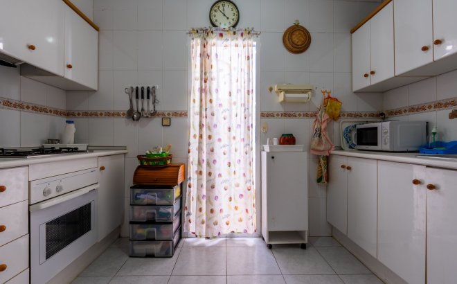 Resale - Bungalow -
Orihuela Costa - Costa Blanca