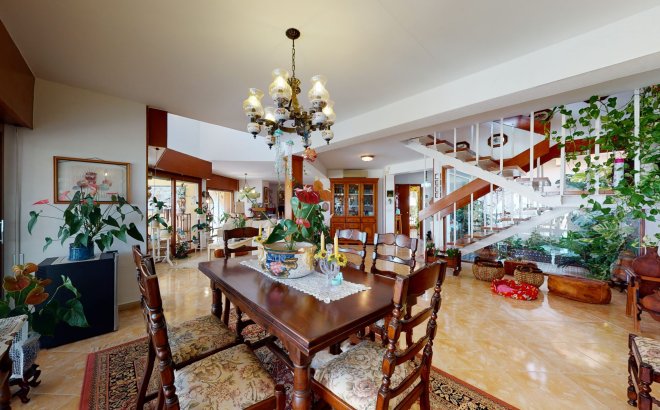 Revente - Villa -
Orihuela Costa - Costa Blanca