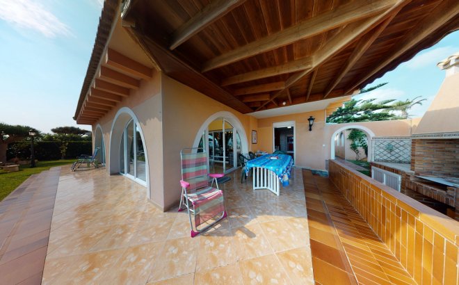 Revente - Villa -
Orihuela Costa - Costa Blanca