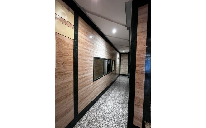 Revente - Appartement -
Torrevieja - Costa Blanca