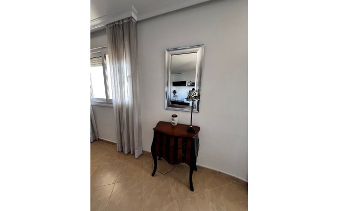 Revente - Appartement -
Torrevieja - Costa Blanca