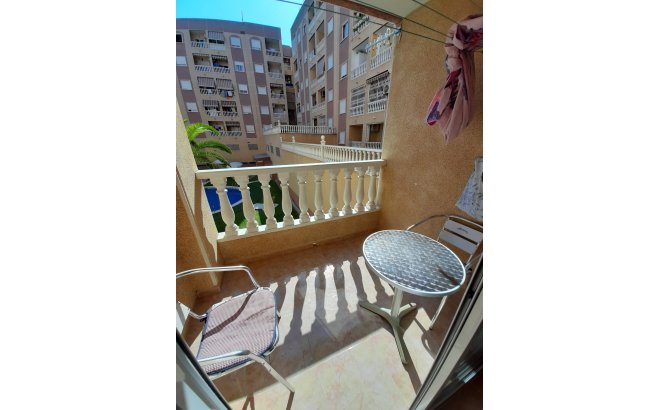 Resale - Apartment -
Torrevieja - Costa Blanca