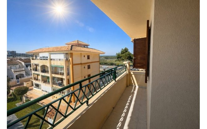 Herverkoop - Appartement -
Torrevieja - Costa Blanca