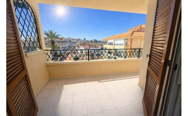 Herverkoop - Appartement -
Torrevieja - Costa Blanca