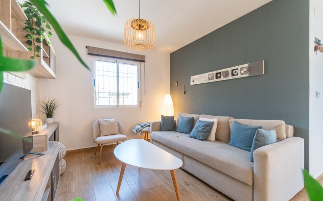 Revente - Town House -
Torrevieja - Costa Blanca