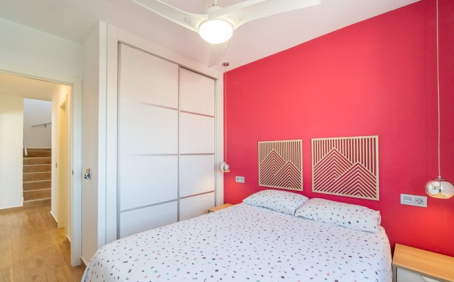 Revente - Town House -
Torrevieja - Costa Blanca