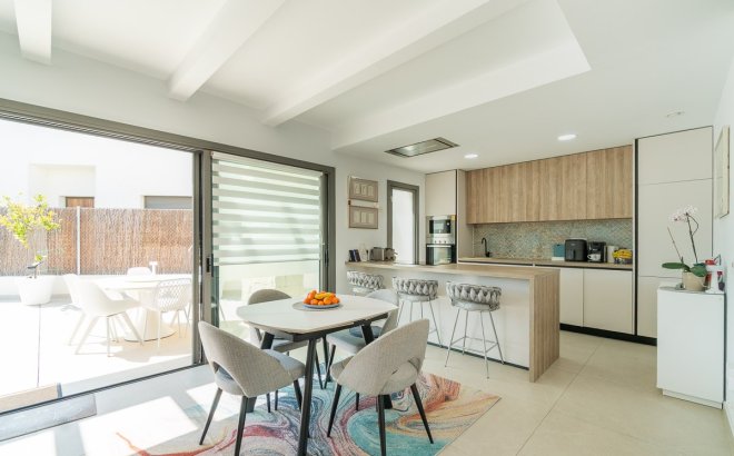 Herverkoop - Villa -
Orihuela Costa - Costa Blanca