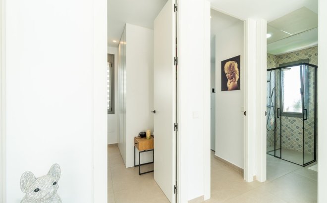 Herverkoop - Villa -
Orihuela Costa - Costa Blanca