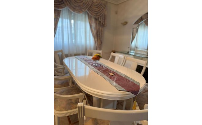 Resale - Villa -
Playa Flamenca - Costa Blanca