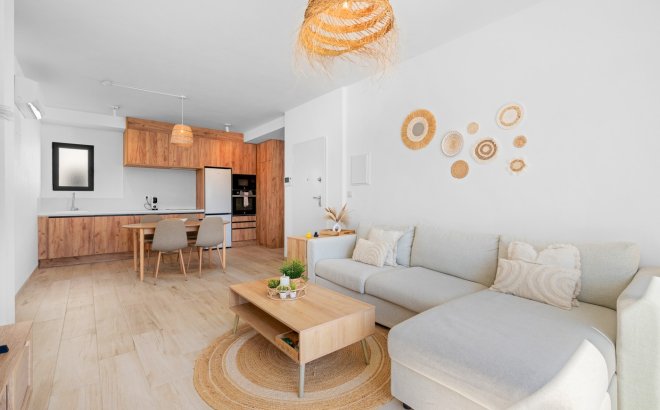 Herverkoop - Appartement -
San Miguel de Salinas - Inland