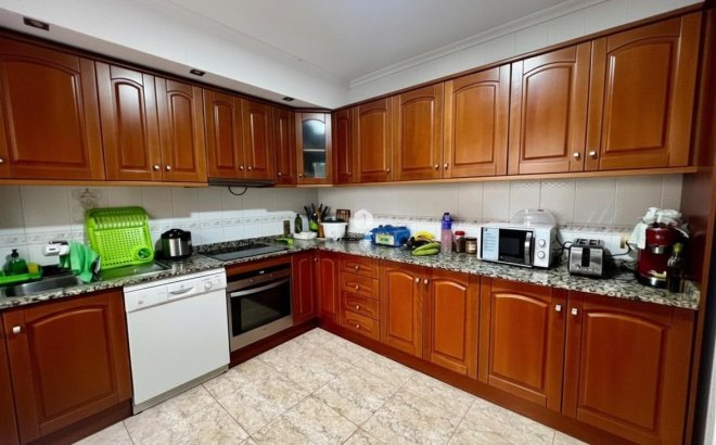 Revente - Appartement -
Rojales