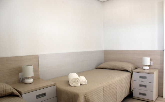 Revente - Appartement -
Mil Palmeras - Costa Blanca