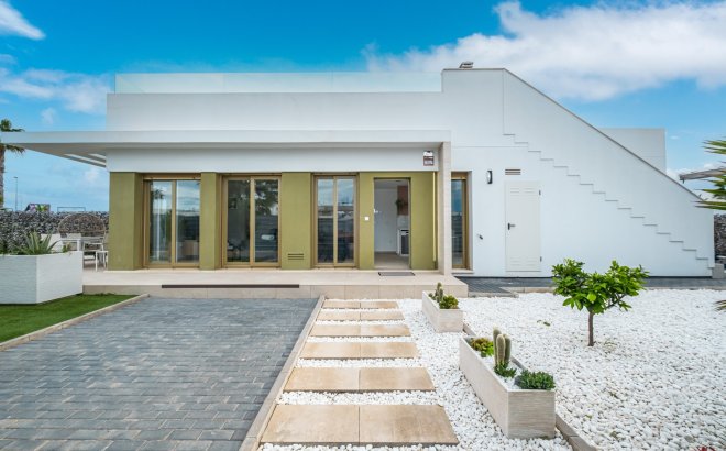 Resale - Townhouse -
Orihuela - Vistabella