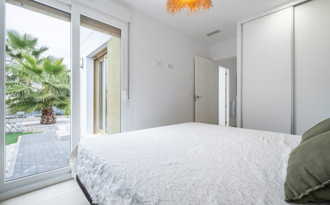 Resale - Townhouse -
Orihuela - Vistabella