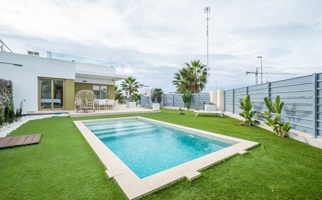 Resale - Townhouse -
Orihuela - Vistabella