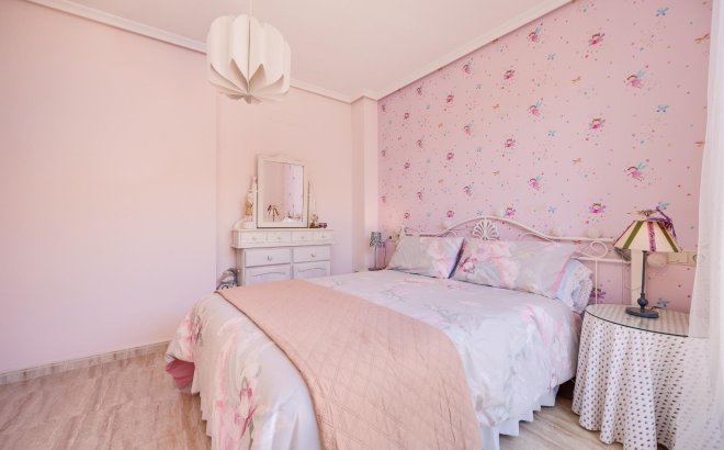 Resale - Penthouse -
Torrevieja - Centro