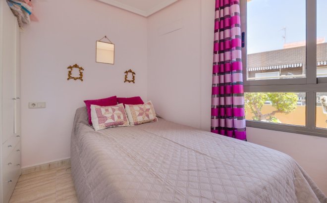 Resale - Penthouse -
Torrevieja - Centro