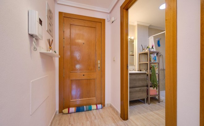 Resale - Penthouse -
Torrevieja - Centro