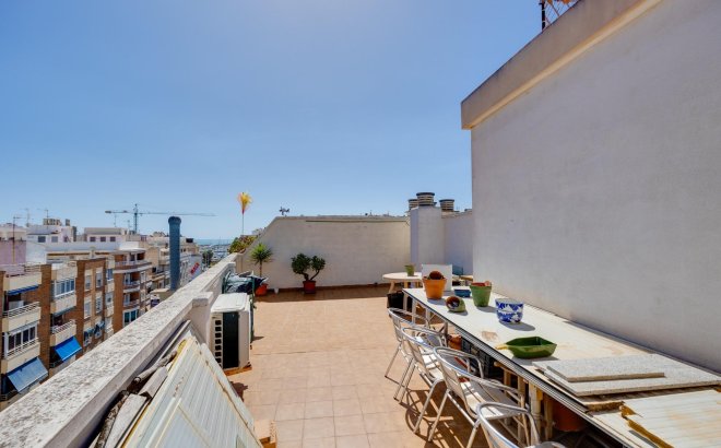 Resale - Penthouse -
Torrevieja - Centro