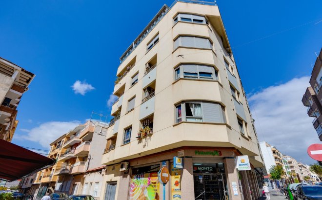 Resale - Penthouse -
Torrevieja - Centro
