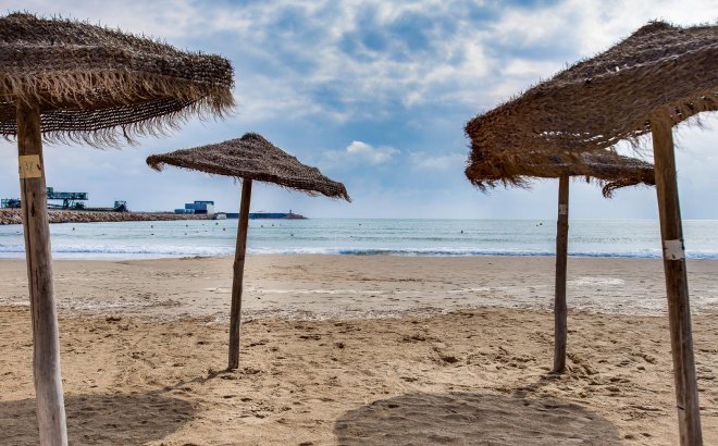 Resale - Penthouse -
Torrevieja - Centro