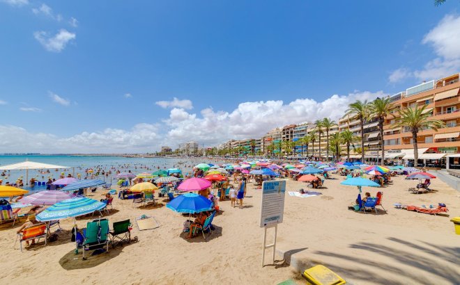 Resale - Penthouse -
Torrevieja - Centro