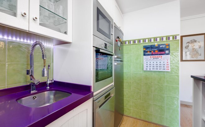 Resale - Penthouse -
Torrevieja - Centro