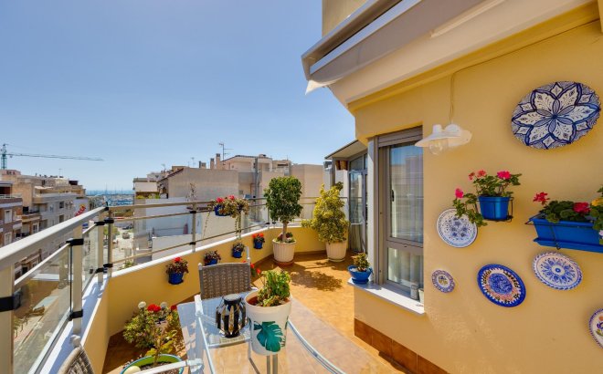 Resale - Penthouse -
Torrevieja - Centro