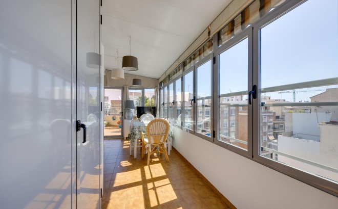 Resale - Penthouse -
Torrevieja - Centro