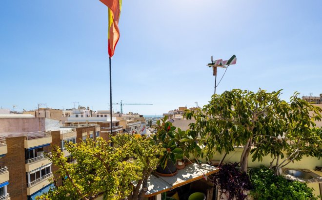Resale - Penthouse -
Torrevieja - Centro