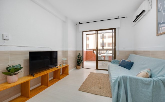 Herverkoop - Appartement -
Torrevieja - Cabo Cervera