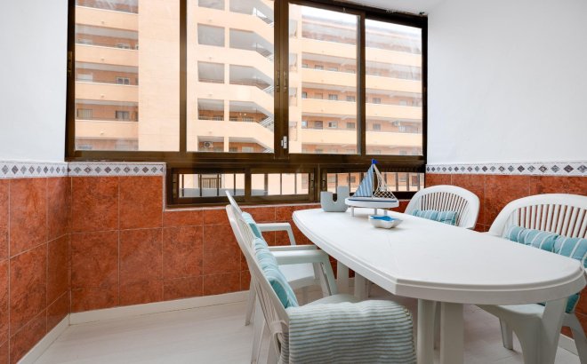 Herverkoop - Appartement -
Torrevieja - Cabo Cervera