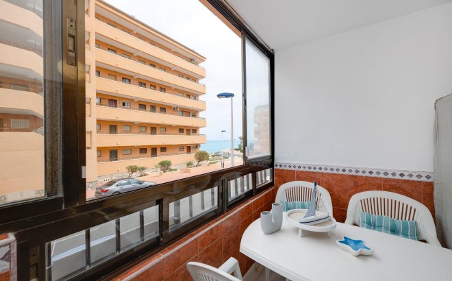 Herverkoop - Appartement -
Torrevieja - Cabo Cervera