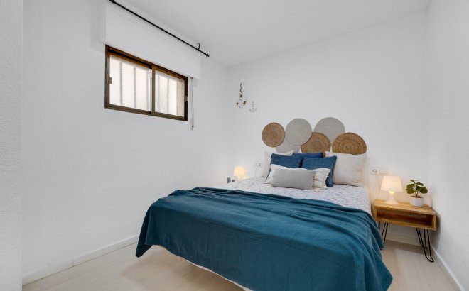 Herverkoop - Appartement -
Torrevieja - Cabo Cervera